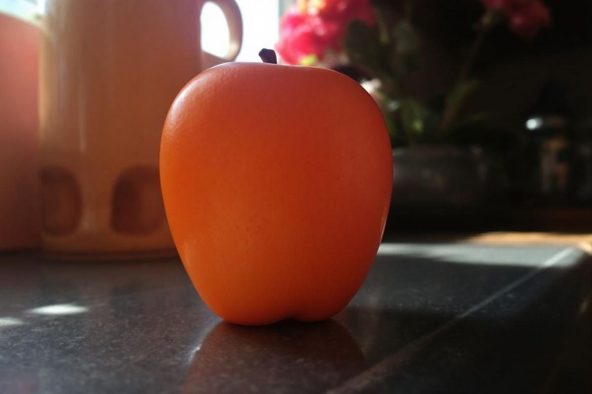 Ce fruit au goût de pomme contient 2 fois plus de vitamine C (vous ne devinerez jamais lequel)