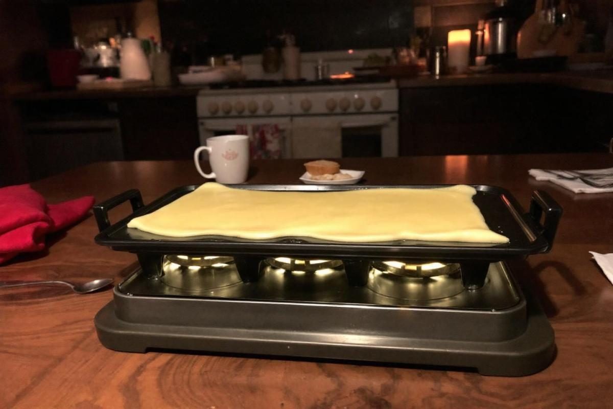 Je fais ma raclette au four comme ça, et mes invités me supplient de donner la recette