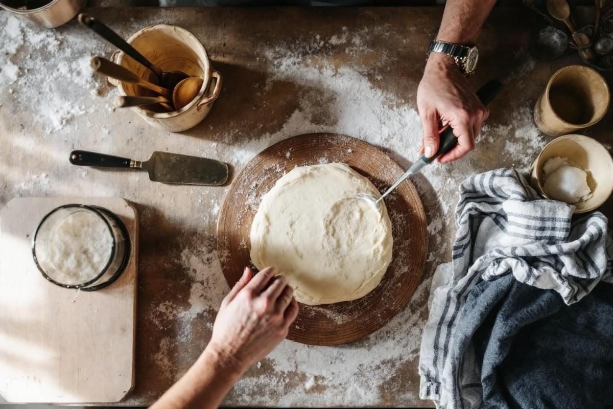 Ce pain des morts de Cyril Lignac va vous surprendre" (recette exclusive pour la Toussaint)