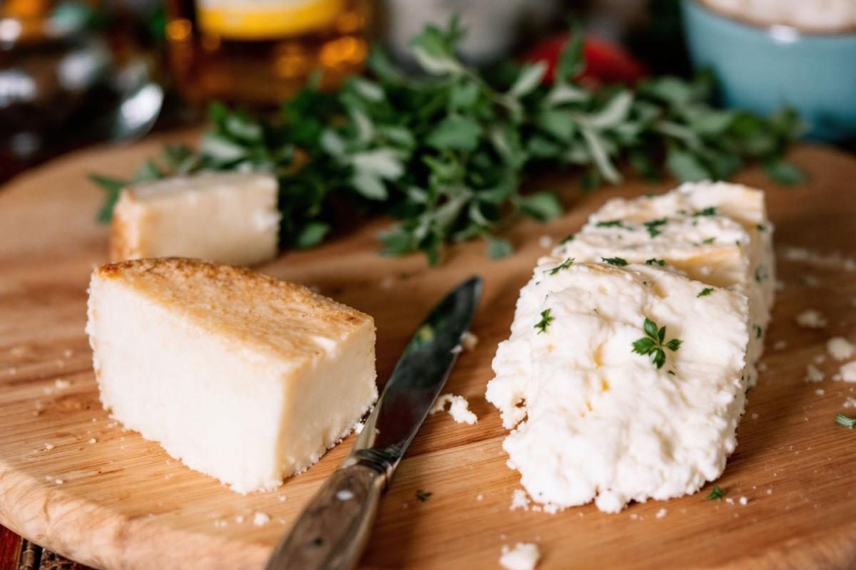 Vous allez être choqué : ce fromage "qui fait grossir" ne contient que 73 calories