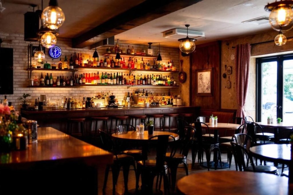 Bar où l'on peut manger : les meilleures adresses pour se restaurer et boire un verre